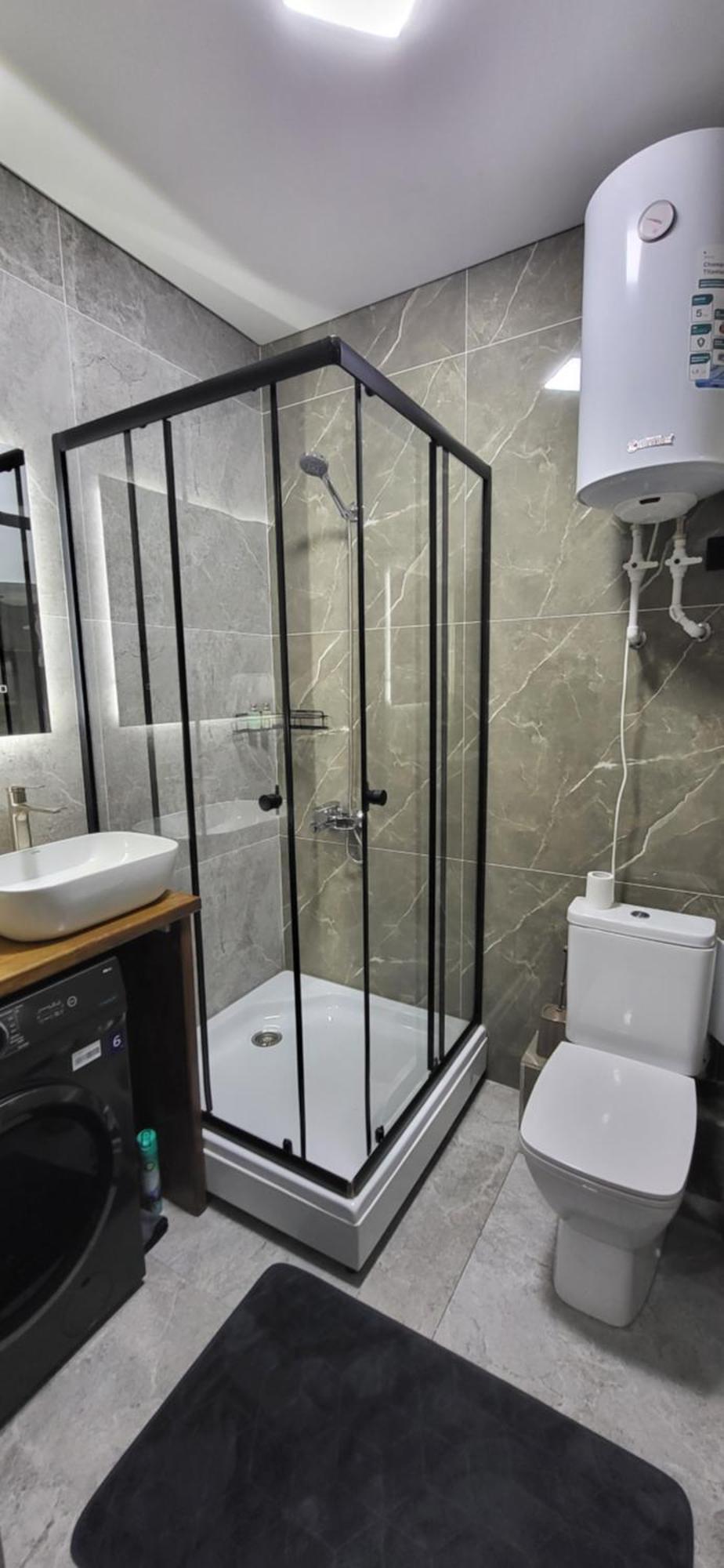 отличная со всеми удобствами Apartment *